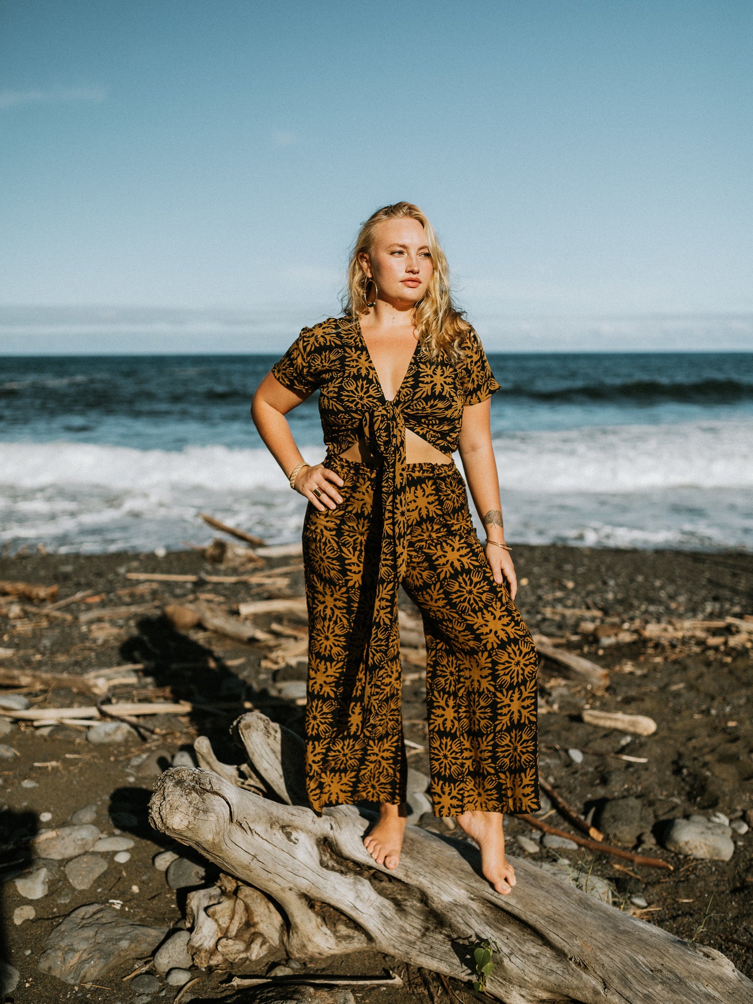 OLU WRAP TOP
