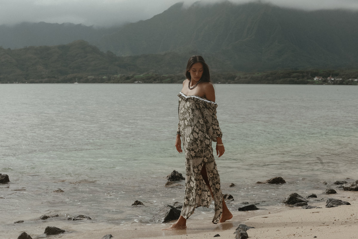MELE MU'UMU'U — ALOHIWAI