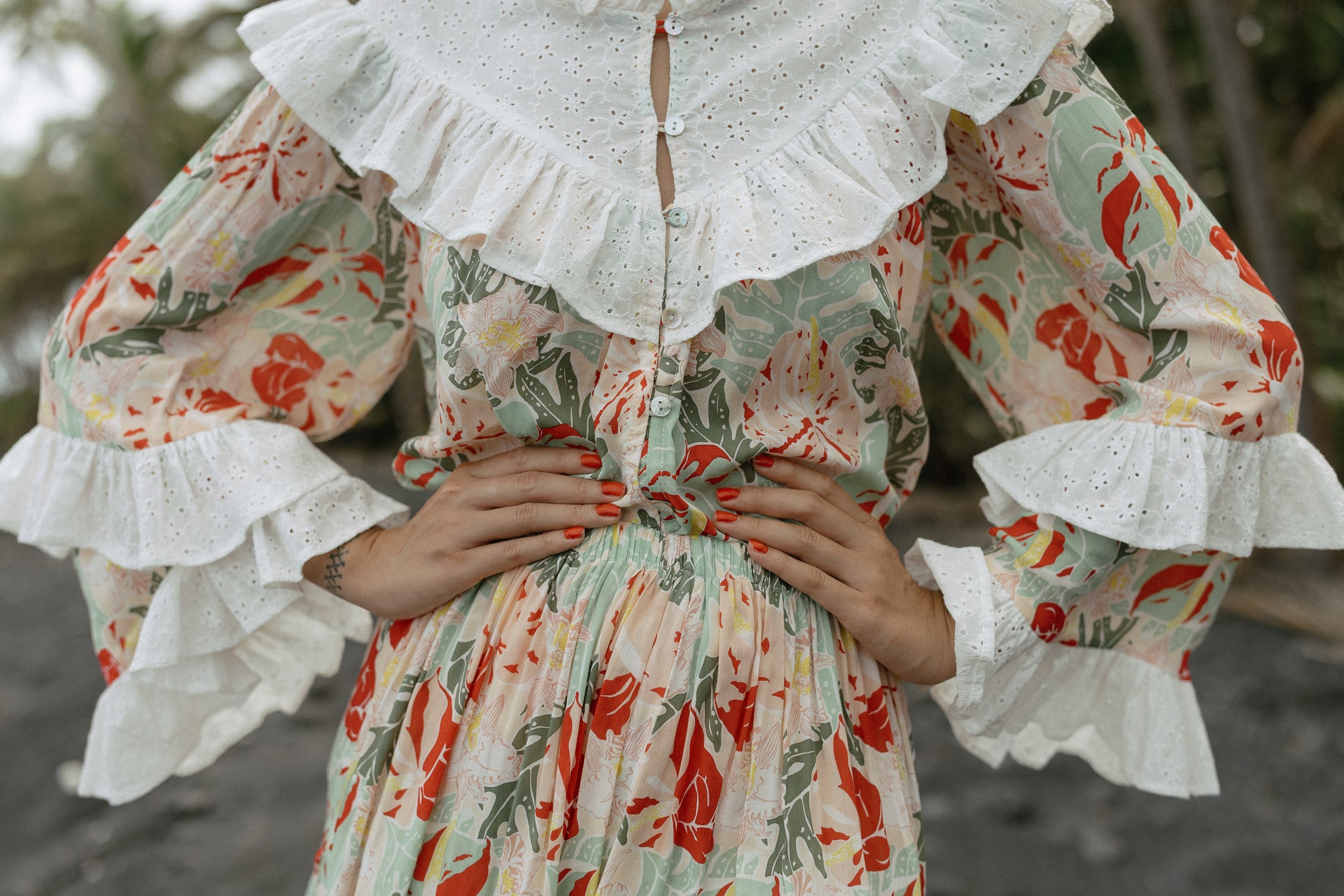 HEIRLOOM TOP